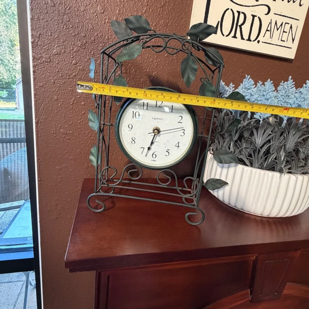 Ingraham Metal Wire Leaf Mantel Clock Green Rustic Garden Decor Quartz 13 Inch